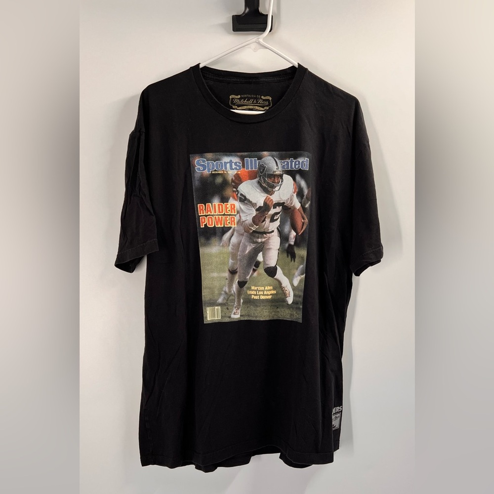 Mitchell & Ness Sports Illustrated Marcus Allen Tee